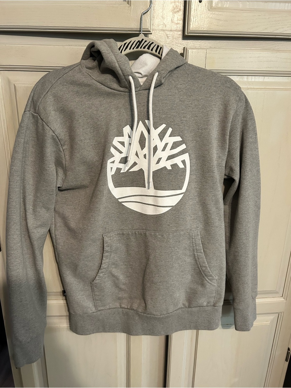 Timberland Unisex Tree Logo Hoodie — Pullover Medium